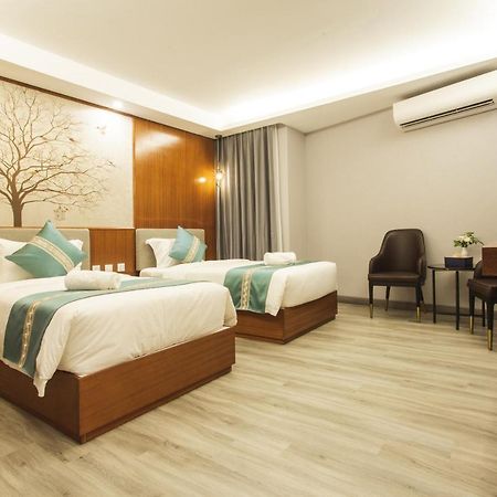 Thapae Twins Hotel Chiang Mai Dış mekan fotoğraf