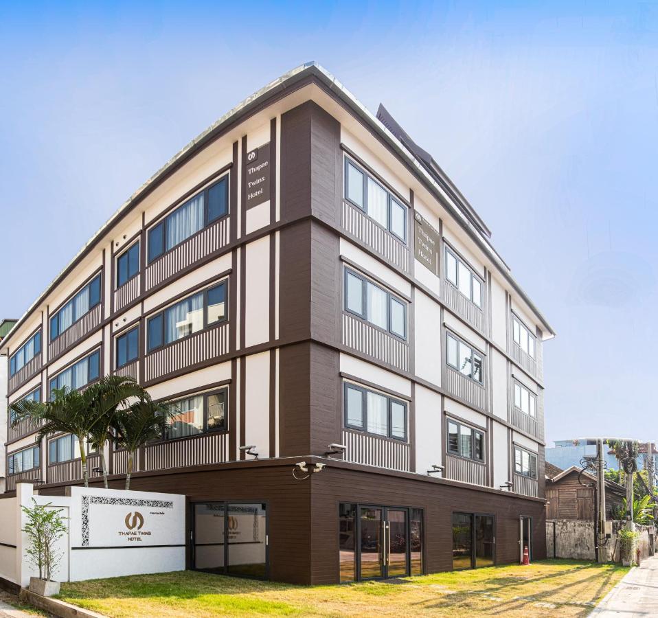 Thapae Twins Hotel Chiang Mai Dış mekan fotoğraf
