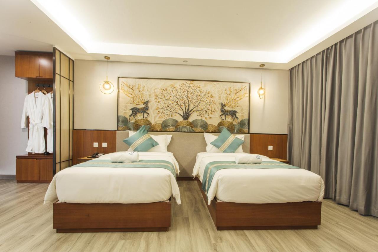 Thapae Twins Hotel Chiang Mai Dış mekan fotoğraf