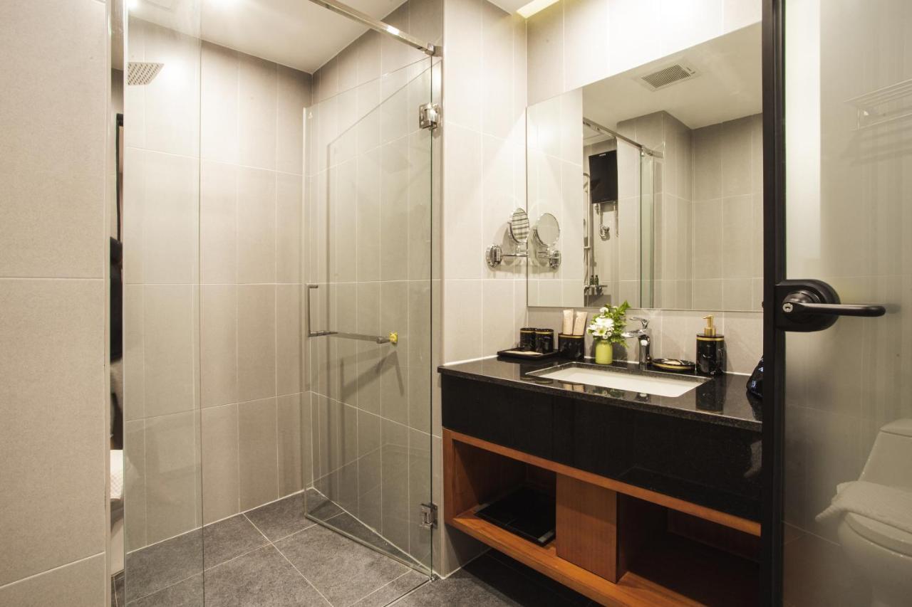 Thapae Twins Hotel Chiang Mai Dış mekan fotoğraf
